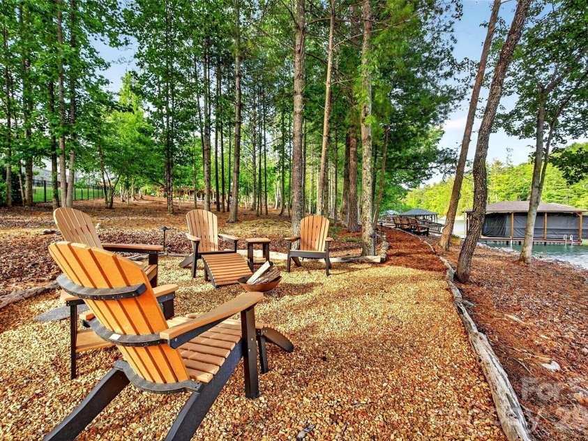 3097 Moonlight Place, Morganton, NC 28655.  MLS# CAR4379107, YatesRealty ID 23610. 