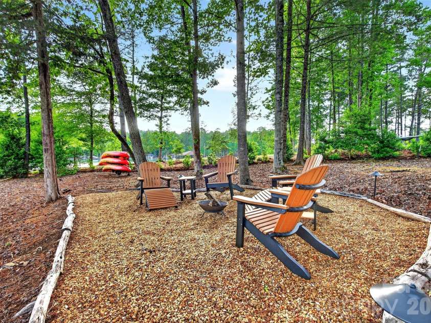3097 Moonlight Place, Morganton, NC 28655.  MLS# CAR4379107, YatesRealty ID 23610. 
