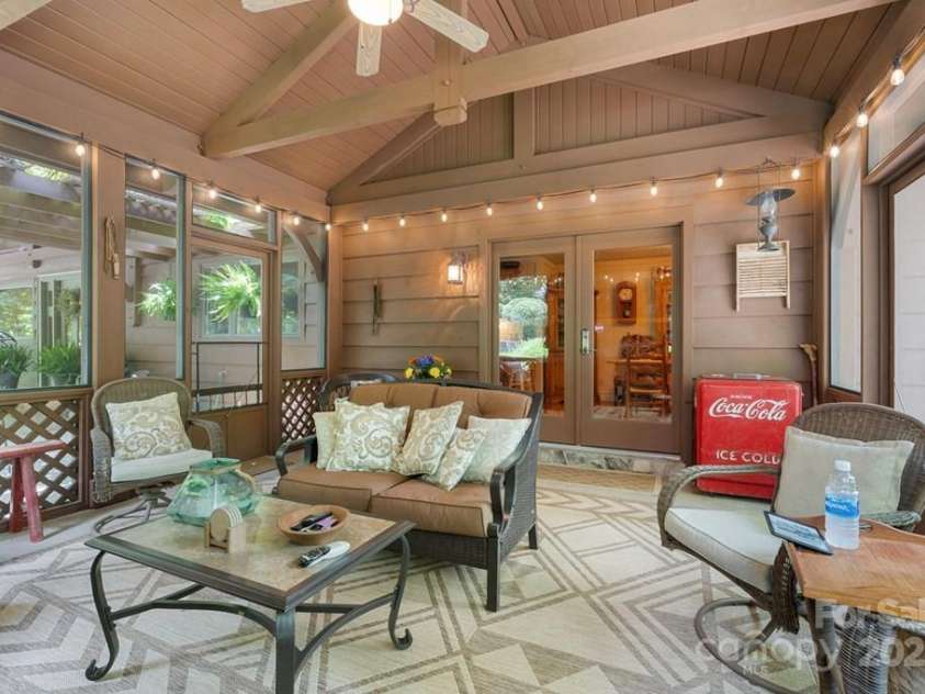 188 Black Rock Ranch Road, Sylva, NC 28779.  MLS# CAR4277435, YatesRealty ID 23612. 