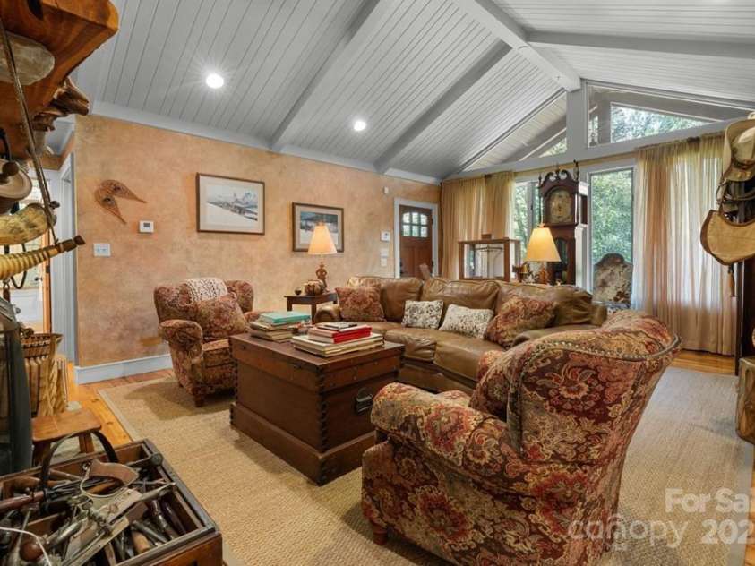 188 Black Rock Ranch Road, Sylva, NC 28779.  MLS# CAR4277435, YatesRealty ID 23612. 