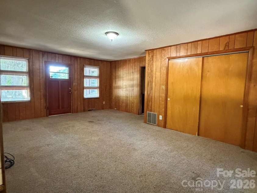 382 Alexis High Shoals Road, Dallas, NC 28034.  MLS# CAR4417122, YatesRealty ID 23613. 