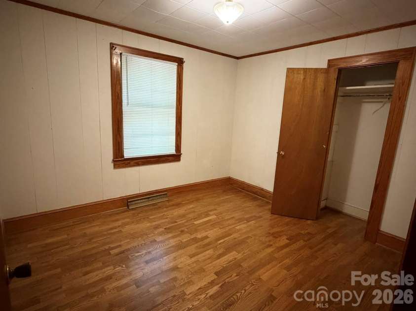 382 Alexis High Shoals Road, Dallas, NC 28034.  MLS# CAR4417122, YatesRealty ID 23613. 