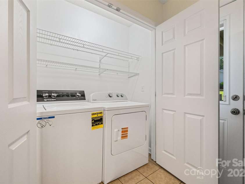 703 Dalebrook Lane, Rock Hill, SC 29730.  MLS# CAR4274465, YatesRealty ID 23613. 