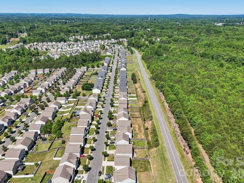 1912 Eastway Drive, Dallas, NC 28034.  MLS# CAR4376334, YatesRealty ID 23614. 