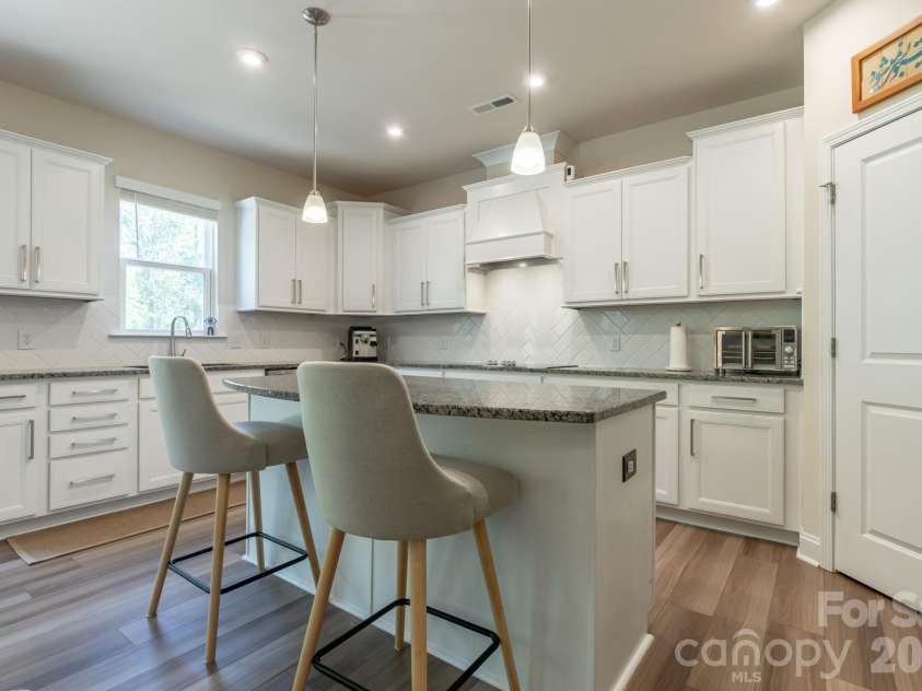 1134 Regions Boulevard, Fort Mill, SC 29707.  MLS# CAR4368644, YatesRealty ID 23615. 