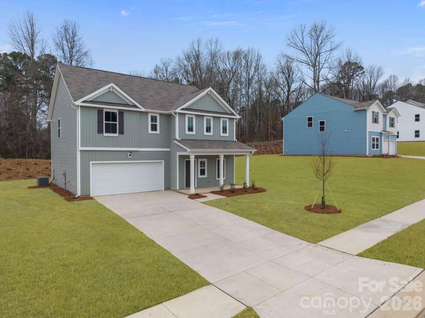 2670 Trawler Way, Kannapolis, NC 28083.  MLS# CAR4280041, YatesRealty ID 23616. 