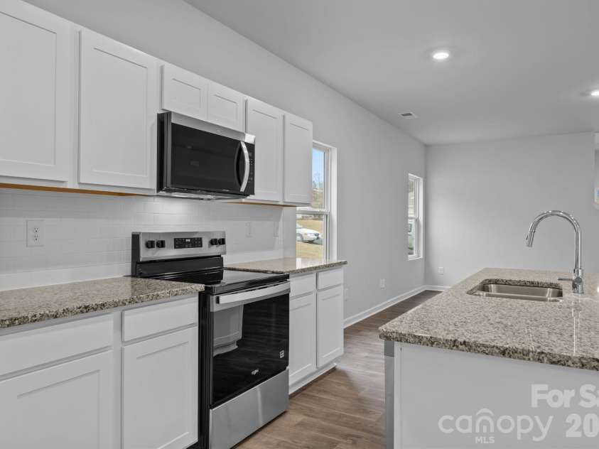 2670 Trawler Way, Kannapolis, NC 28083.  MLS# CAR4280041, YatesRealty ID 23616. 