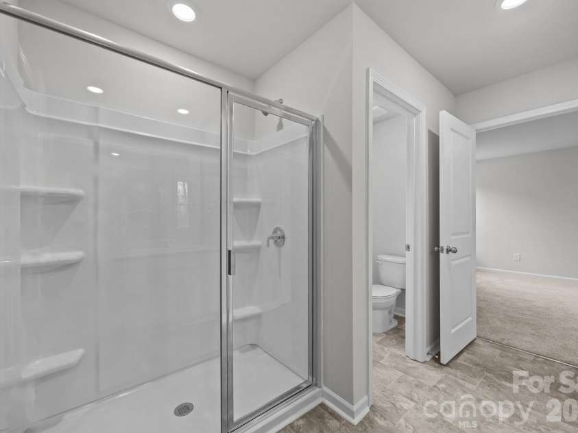 2670 Trawler Way, Kannapolis, NC 28083.  MLS# CAR4280041, YatesRealty ID 23616. 