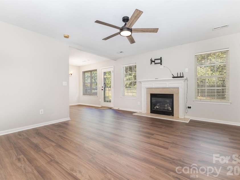 1535 Kingdom Way, Fort Mill, SC 29707.  MLS# CAR4382234, YatesRealty ID 23617. 