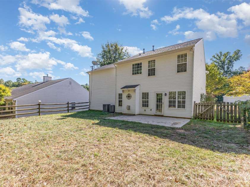 1535 Kingdom Way, Fort Mill, SC 29707.  MLS# CAR4382234, YatesRealty ID 23617. 