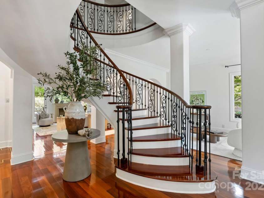 2310 La Maison Drive, Charlotte, NC 28226.  MLS# CAR4209333, YatesRealty ID 23619. 