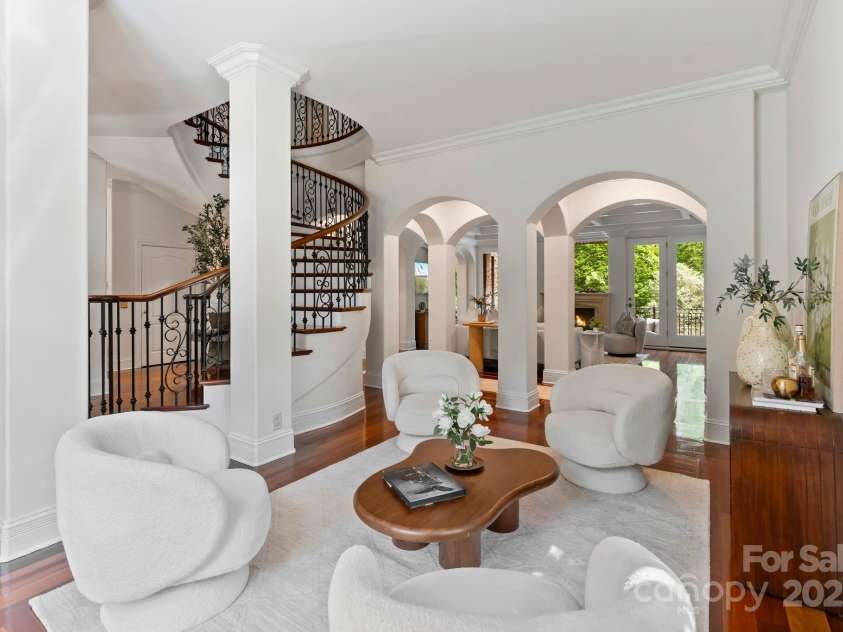 2310 La Maison Drive, Charlotte, NC 28226.  MLS# CAR4209333, YatesRealty ID 23619. 