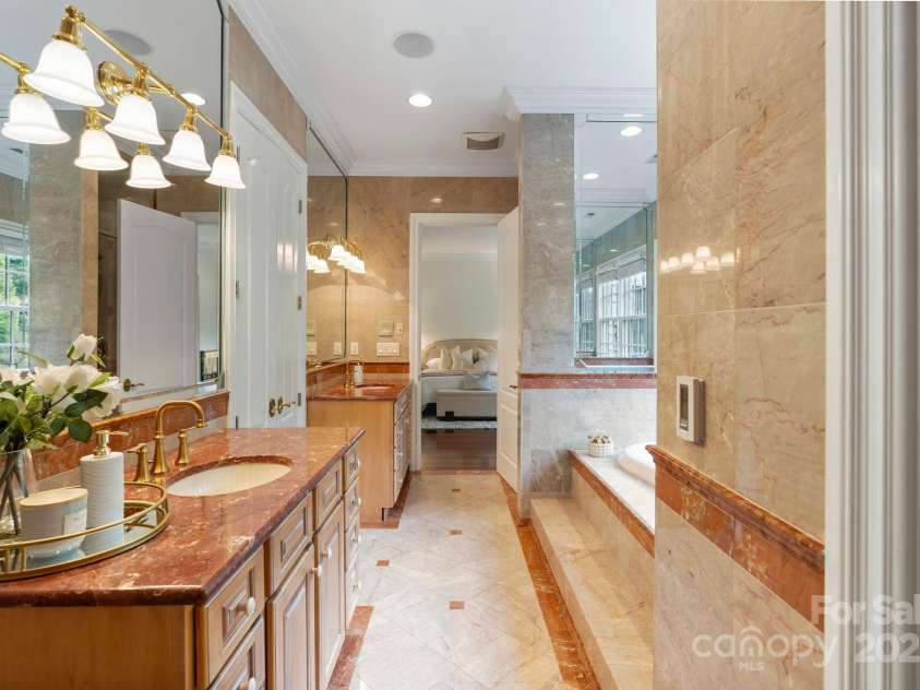2310 La Maison Drive, Charlotte, NC 28226.  MLS# CAR4209333, YatesRealty ID 23619. 