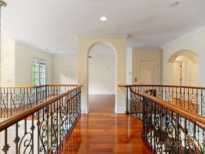2310 La Maison Drive, Charlotte, NC 28226.  MLS# CAR4209333, YatesRealty ID 23619. 