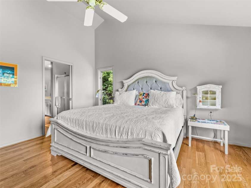 60 Lakeside Trail, Lake Toxaway, NC 28747.  MLS# CAR4281153, YatesRealty ID 2362. 