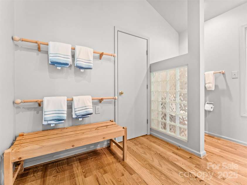 60 Lakeside Trail, Lake Toxaway, NC 28747.  MLS# CAR4281153, YatesRealty ID 2362. 