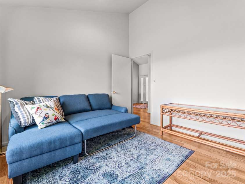 60 Lakeside Trail, Lake Toxaway, NC 28747.  MLS# CAR4281153, YatesRealty ID 2362. 