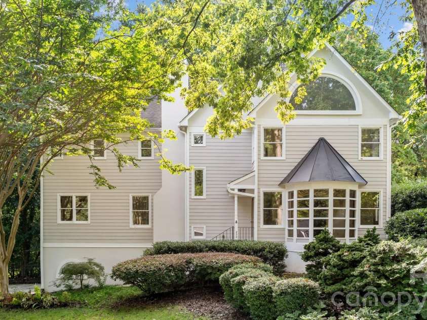 230 Brackenbury Lane, Charlotte, NC 28270.  MLS# CAR4366957, YatesRealty ID 23620. 