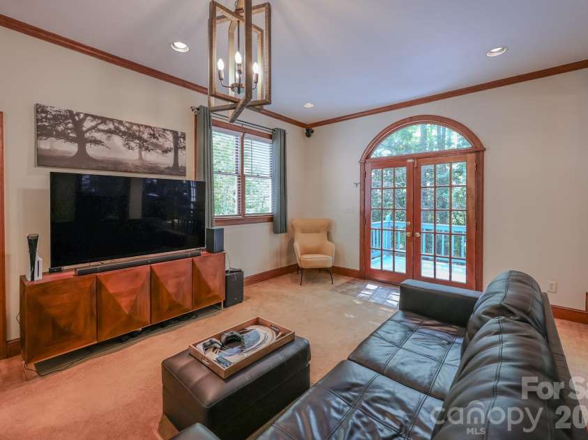 230 Brackenbury Lane, Charlotte, NC 28270.  MLS# CAR4366957, YatesRealty ID 23620. 