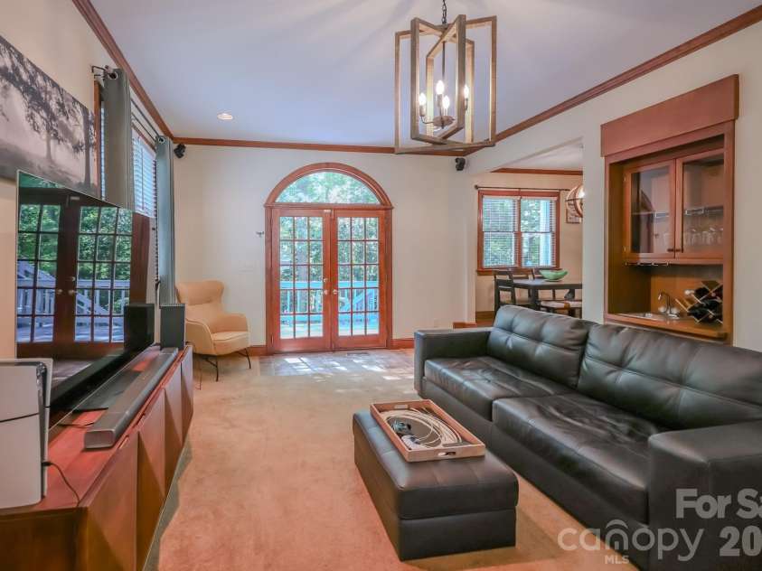 230 Brackenbury Lane, Charlotte, NC 28270.  MLS# CAR4366957, YatesRealty ID 23620. 