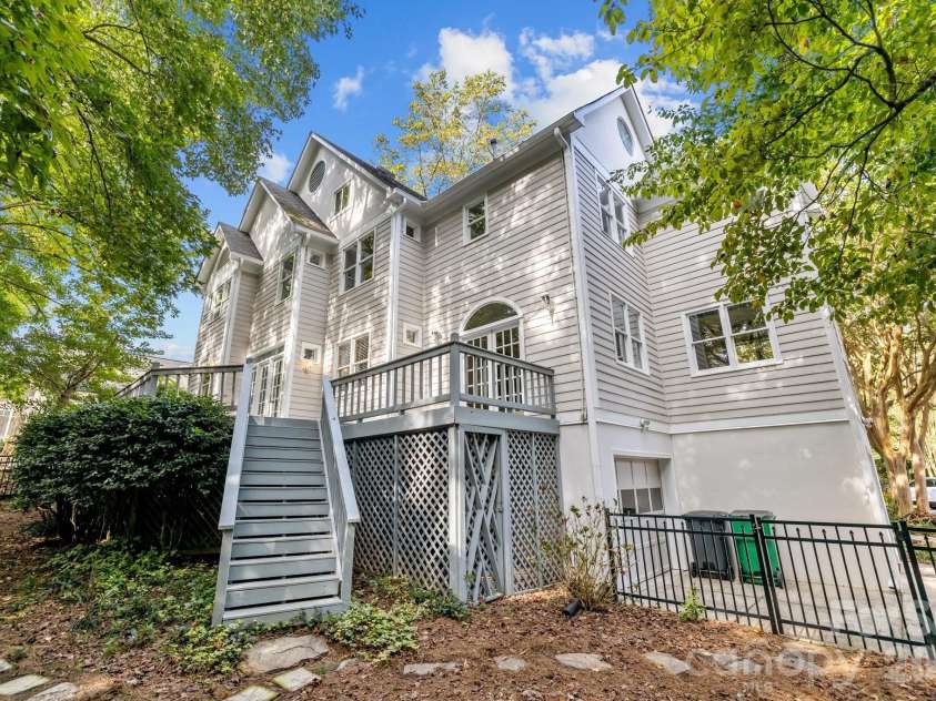 230 Brackenbury Lane, Charlotte, NC 28270.  MLS# CAR4366957, YatesRealty ID 23620. 