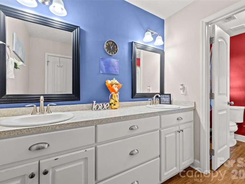 3200 Silver Fox Circle, Lancaster, SC 29720.  MLS# CAR4403774, YatesRealty ID 23621. 