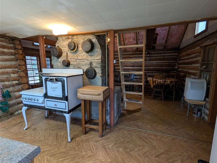 6712 Globe Road, Lenoir, NC 28645.  MLS# CAR4361290, YatesRealty ID 23624. 