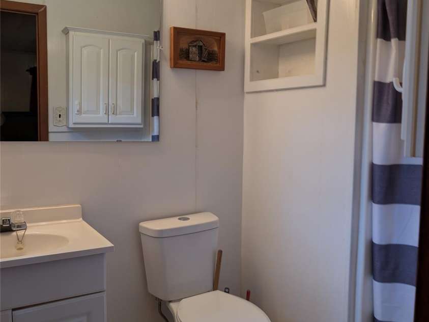 6712 Globe Road, Lenoir, NC 28645.  MLS# CAR4361290, YatesRealty ID 23624. 