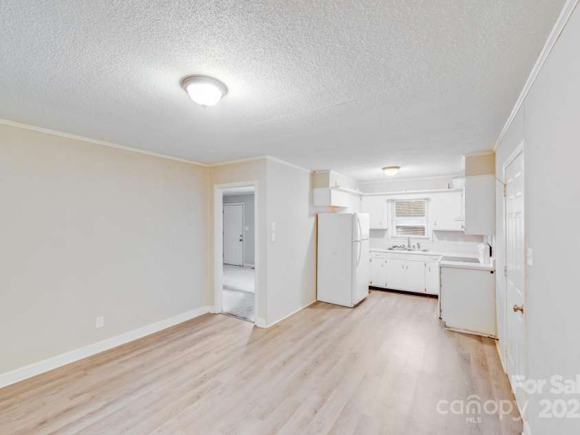 712 Stevens Street, Gastonia, NC 28054.  MLS# CAR4225560, YatesRealty ID 23624. 