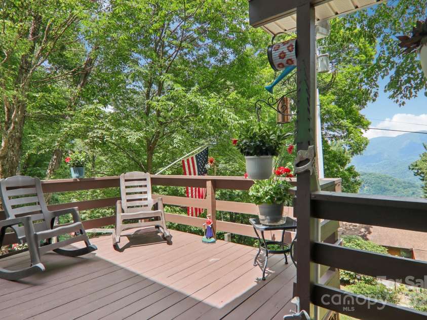 84 Hawk Nest Road, Maggie Valley, NC 28751.  MLS# CAR4271436, YatesRealty ID 23625. 