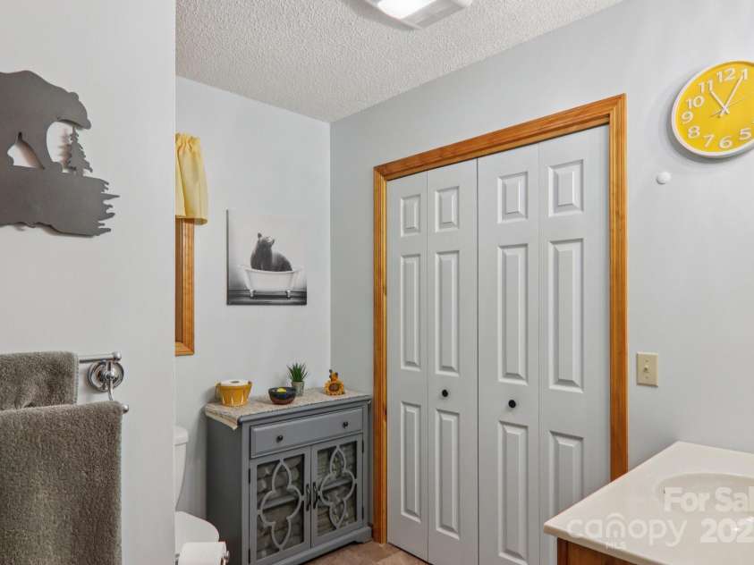 84 Hawk Nest Road, Maggie Valley, NC 28751.  MLS# CAR4271436, YatesRealty ID 23625. 