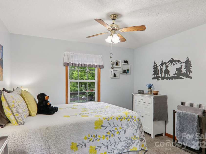 84 Hawk Nest Road, Maggie Valley, NC 28751.  MLS# CAR4271436, YatesRealty ID 23625. 