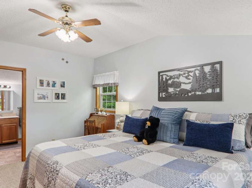 84 Hawk Nest Road, Maggie Valley, NC 28751.  MLS# CAR4271436, YatesRealty ID 23625. 