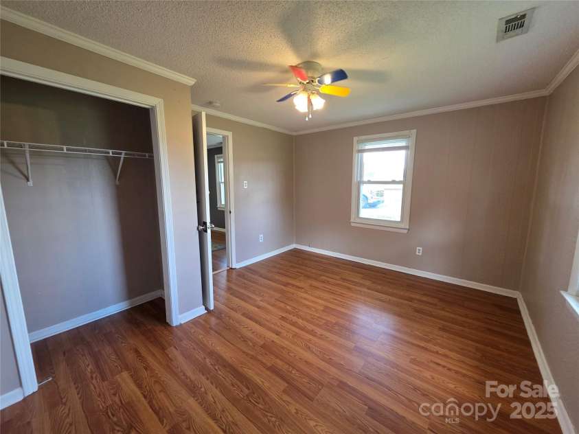 227 Nassau Place, Mount Holly, NC 28120.  MLS# CAR4275450, YatesRealty ID 23626. 