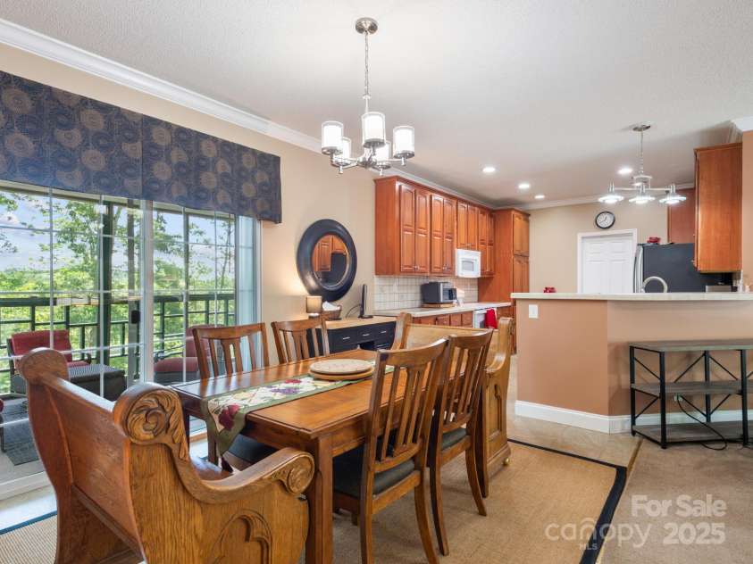 66 Condor Court, Hendersonville, NC 28792.  MLS# CAR4274638, YatesRealty ID 23627. Dining Room