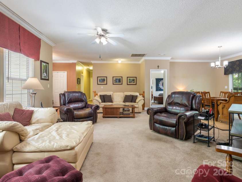 66 Condor Court, Hendersonville, NC 28792.  MLS# CAR4274638, YatesRealty ID 23627. Living Room