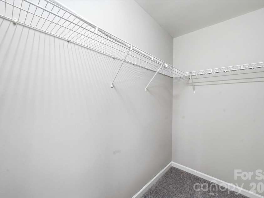 687 Rock Lake Glen, Fort Mill, SC 29715.  MLS# CAR4378757, YatesRealty ID 23628. 
