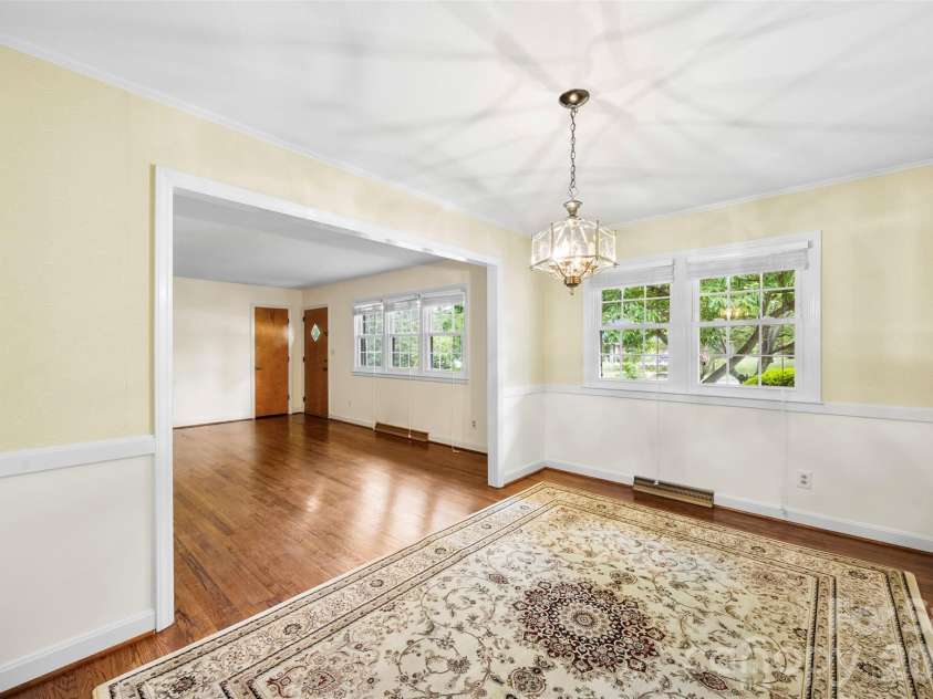 3342 Gardner Park Drive, Gastonia, NC 28054.  MLS# CAR4379226, YatesRealty ID 23629. 