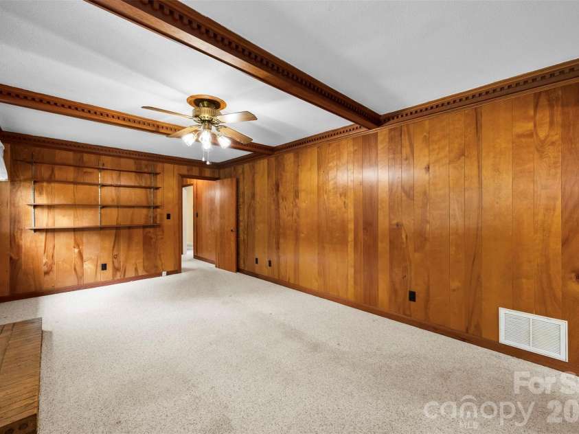 3342 Gardner Park Drive, Gastonia, NC 28054.  MLS# CAR4379226, YatesRealty ID 23629. 