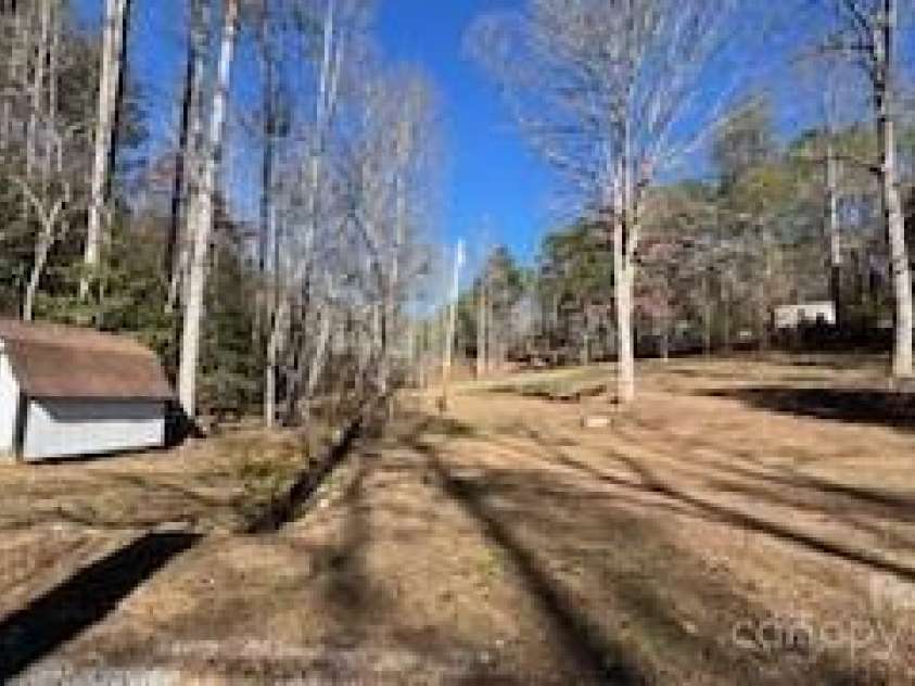 12 Gem Lake Estates Road, Franklin, NC 28734.  MLS# CAR4207274, YatesRealty ID 2363. 