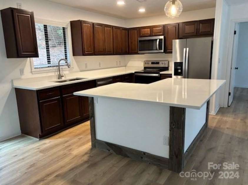 12 Gem Lake Estates Road, Franklin, NC 28734.  MLS# CAR4207274, YatesRealty ID 2363. 