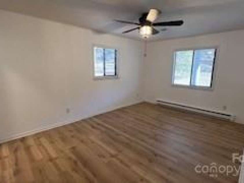 12 Gem Lake Estates Road, Franklin, NC 28734.  MLS# CAR4207274, YatesRealty ID 2363. 