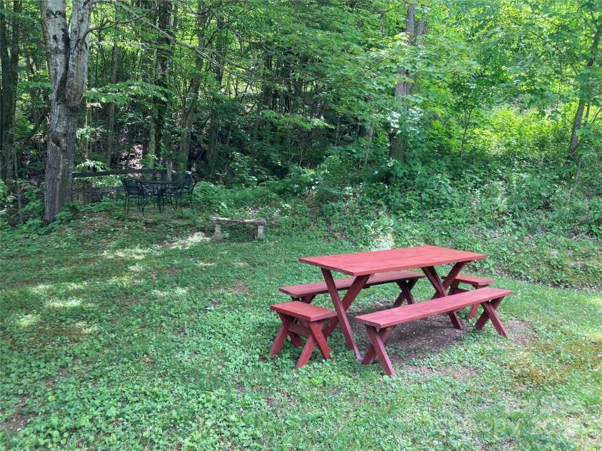 51 Atari Road, Waynesville, NC 28786.  MLS# CAR4256064, YatesRealty ID 23630. 