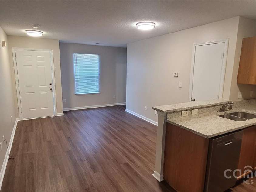 165 Brantley Place Drive, Mooresville, NC 28117.  MLS# CAR4275481, YatesRealty ID 23633. 
