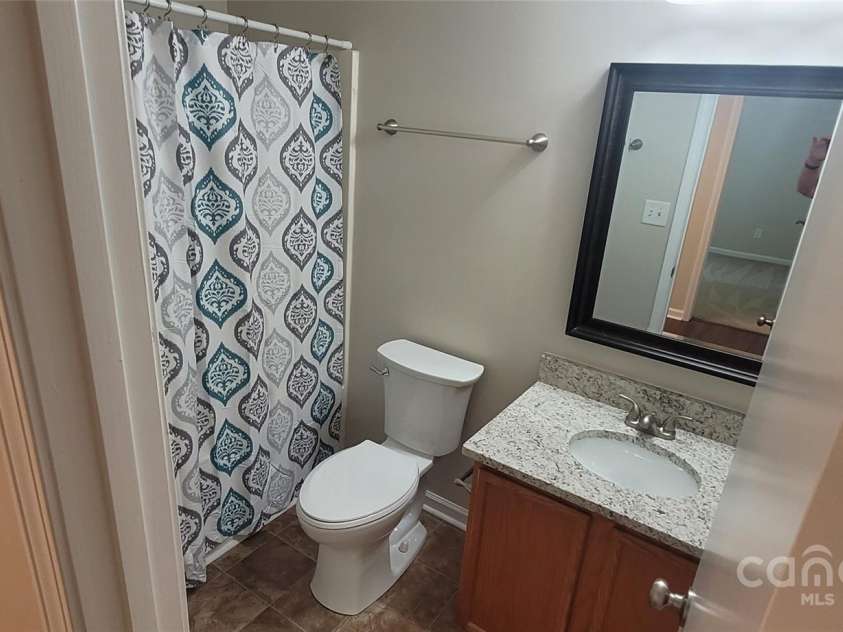 165 Brantley Place Drive, Mooresville, NC 28117.  MLS# CAR4275481, YatesRealty ID 23633. 