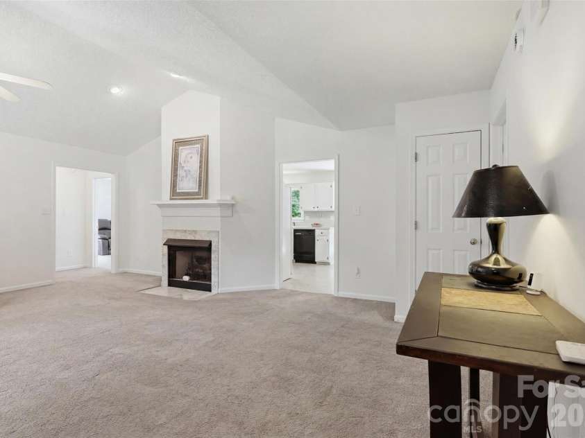 913 Pleasant Ridge Road, Fort Mill, SC 29715.  MLS# CAR4380826, YatesRealty ID 23633. 