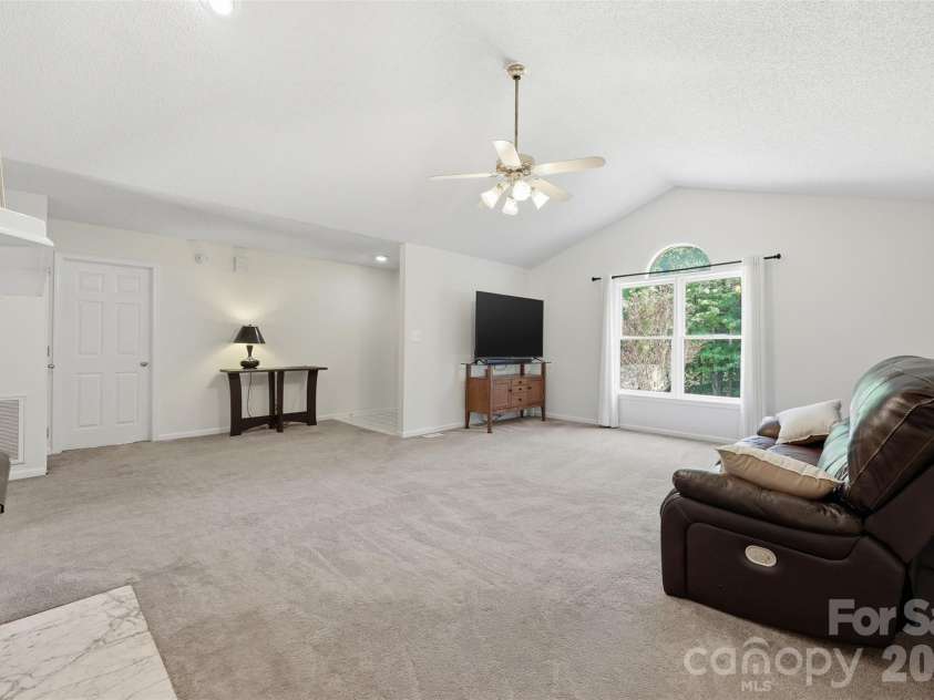 913 Pleasant Ridge Road, Fort Mill, SC 29715.  MLS# CAR4380826, YatesRealty ID 23633. 
