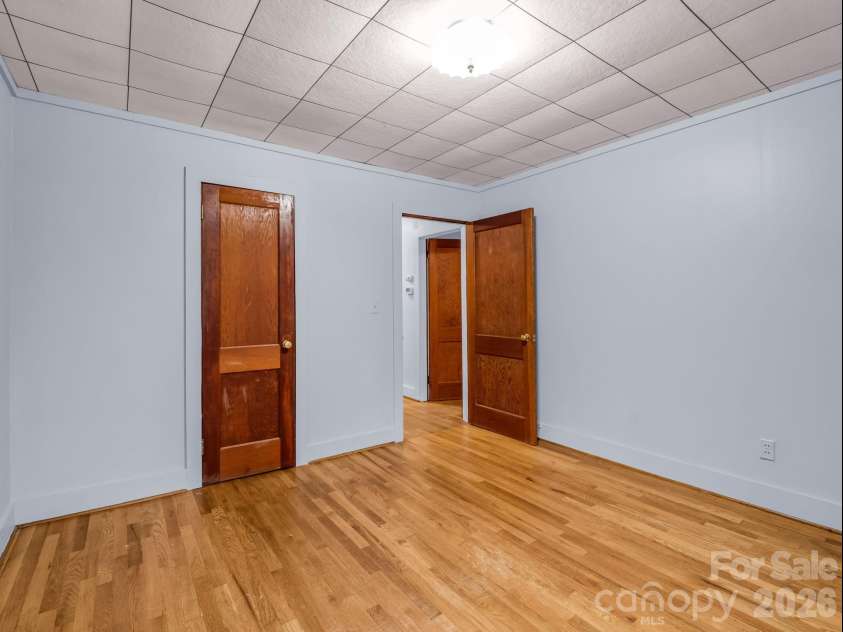 109 Wall Road, Tryon, NC 28782.  MLS# CAR4326151, YatesRealty ID 23634. 