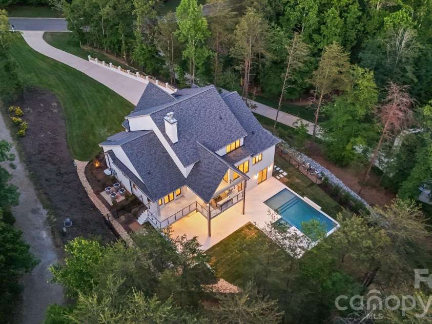 150 Palmer Marsh Place, Mooresville, NC 28117.  MLS# CAR4369389, YatesRealty ID 23635. 