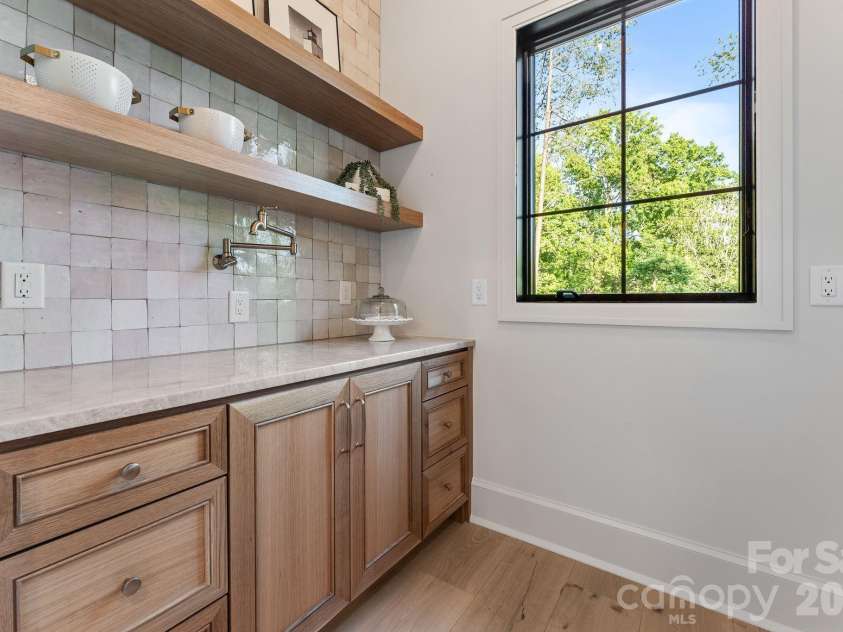 150 Palmer Marsh Place, Mooresville, NC 28117.  MLS# CAR4369389, YatesRealty ID 23635. 